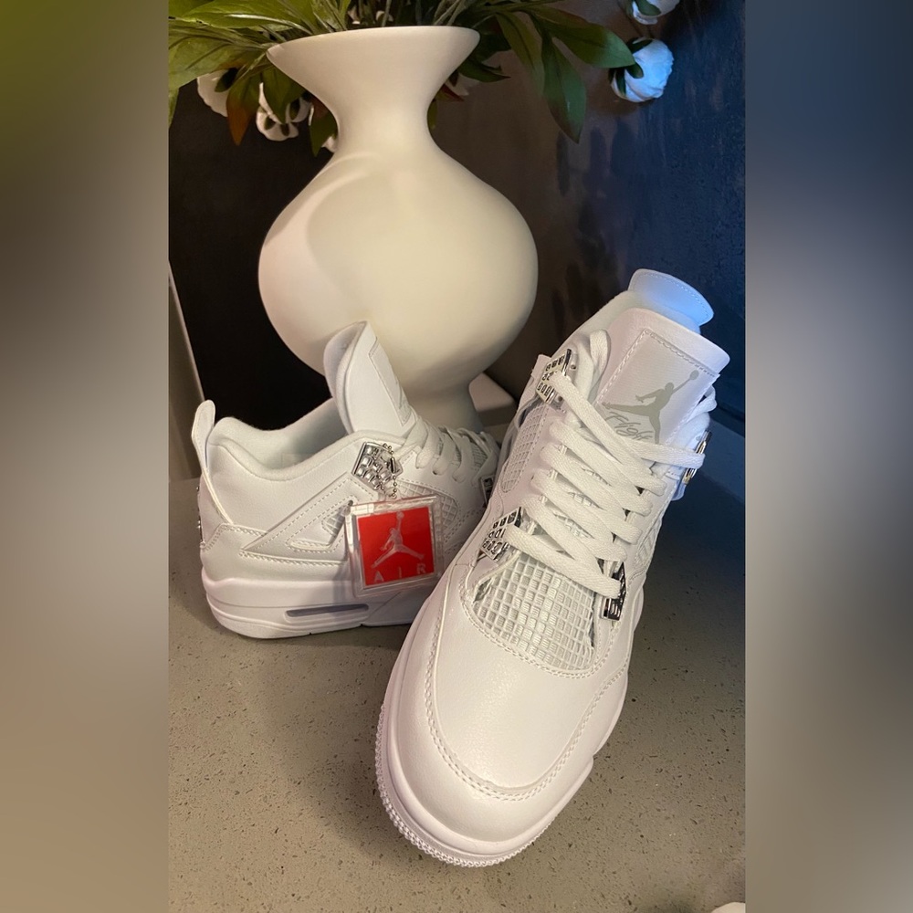 New Money Jordan 4s